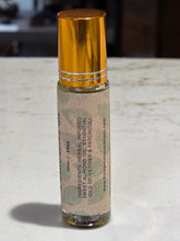 Load image into Gallery viewer, Liquid Earth Grounding Oil