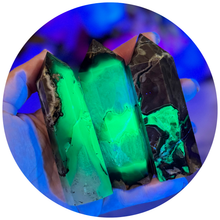 Load image into Gallery viewer, Volcano Agate Obelisk/Towers, UV Fluorescent: 75-99 Grams