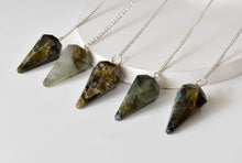 Load image into Gallery viewer, Natural Labradorite Pendulum