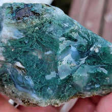 Load image into Gallery viewer, India Tree Agate Rough-Approximately 1.5-2 Inches (one piece)
