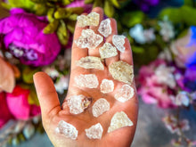 Load image into Gallery viewer, Hyalite Opal, (aka Kryptonite, Water Opal, Water Stone) 8.00-8.99 grams