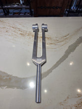 Load image into Gallery viewer, Tuning Fork-128 Hz Weighted
