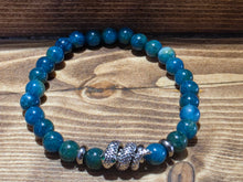 Load image into Gallery viewer, Fung Shui Bracelet Blue Apatite Silver Hematite-SS Snake Charm 6mm
