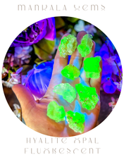 Load image into Gallery viewer, Hyalite Opal, (aka Kryptonite, Water Opal, Water Stone) 8.00-8.99 grams

