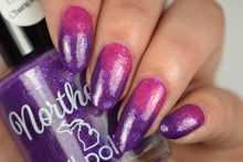 Load image into Gallery viewer, Poolside Paradise ~  Nail Polish Mood Color Changing Vegan

