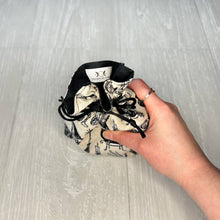 Load image into Gallery viewer, Witchy Halloween Tarot Card Bag
