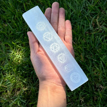 Load image into Gallery viewer, Selenite - 7 Chakra Bar
